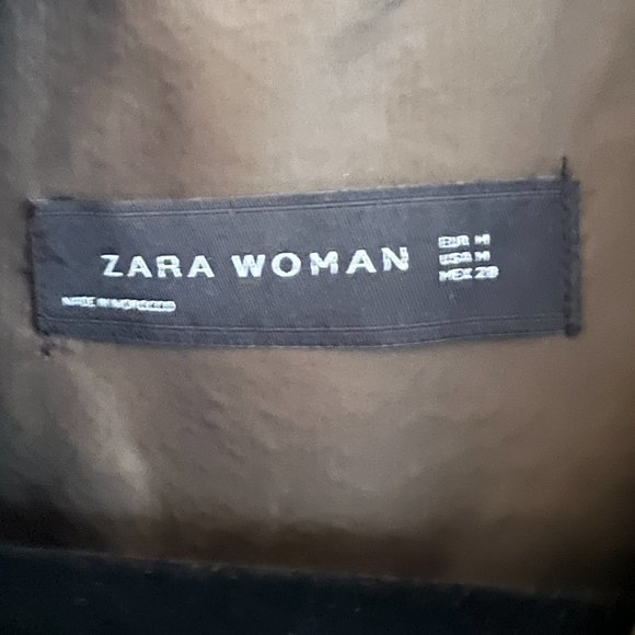 Zara | Ruffle Belted Rain Jacket in Size M - Picture 4 of 7